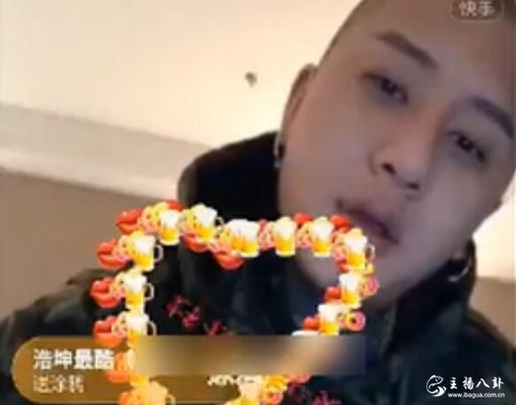 方丈借酒消愁，凌晨开播宣泄，向粉丝解释不开直播原因！