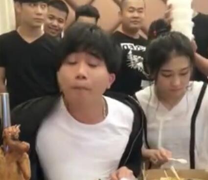 快手表哥2018-03-03直播录像回放