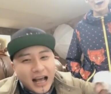 快手lao方丈2018-03-14直播录像回放 P1