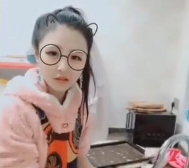 大胃王猫妹妹2018-03-20直播录像回放 P2