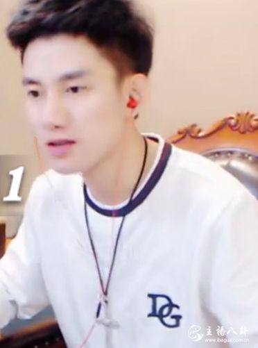 阿哲