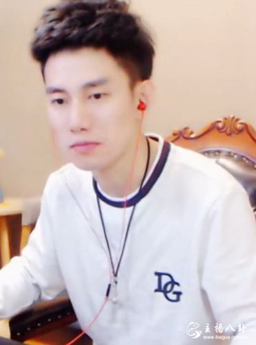 阿哲