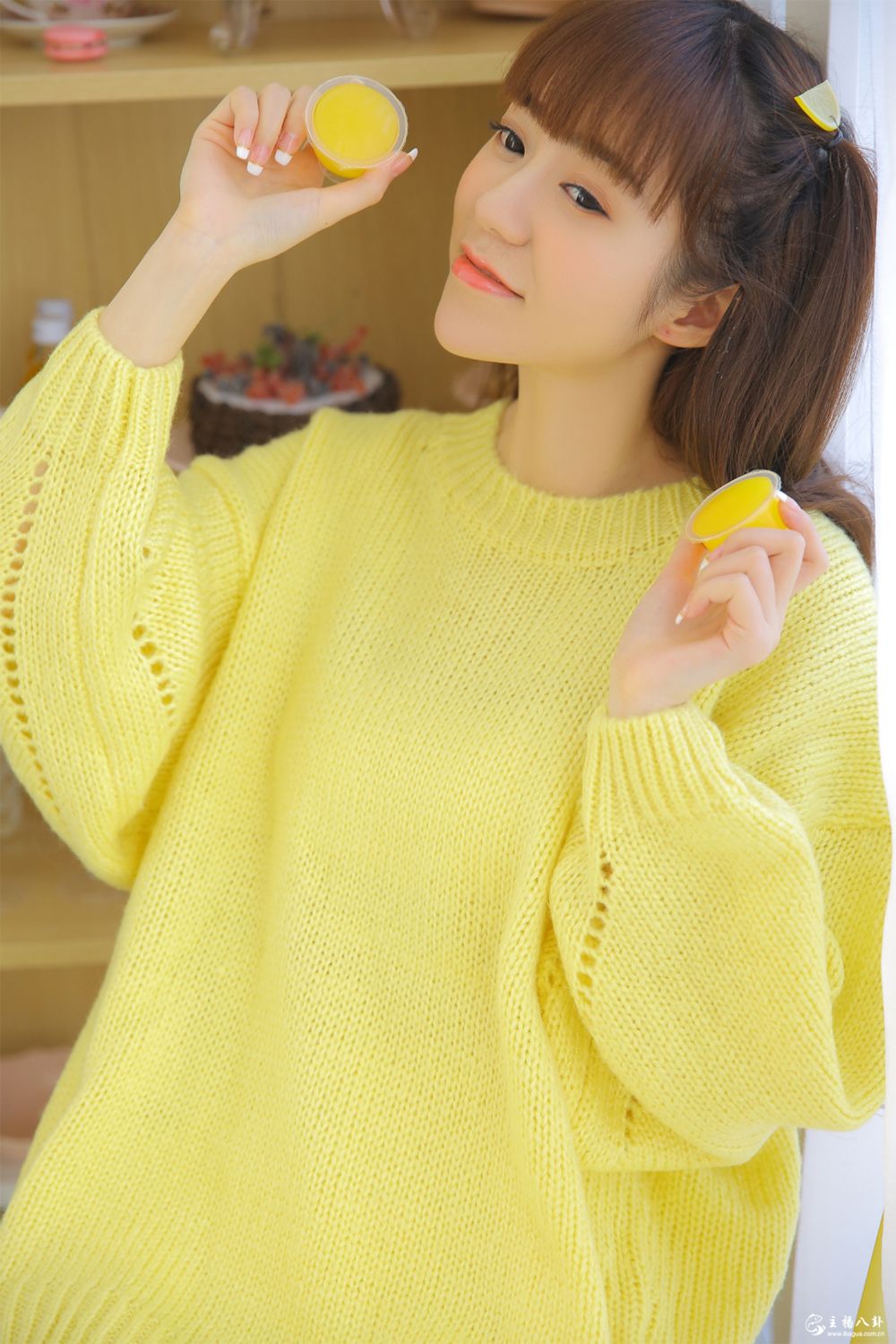 YY当红女主播星妹妹生活写真照片1