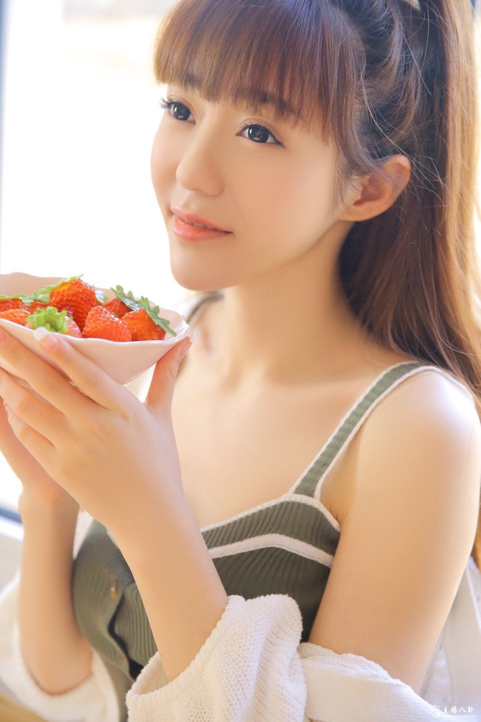 YY当红女主播星妹妹生活写真系列照片6