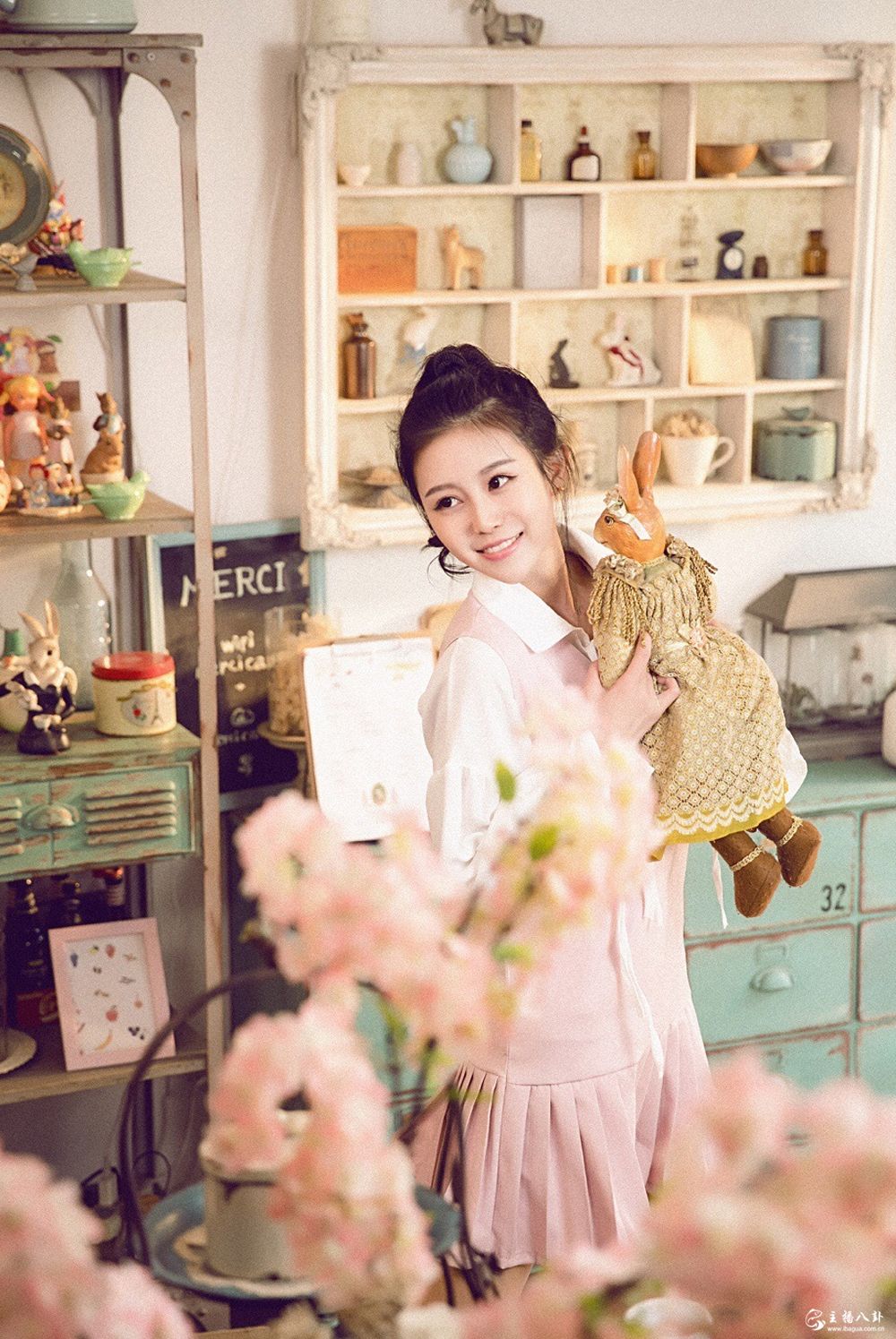 斗鱼当红女主播欢欢女神写真照系列2