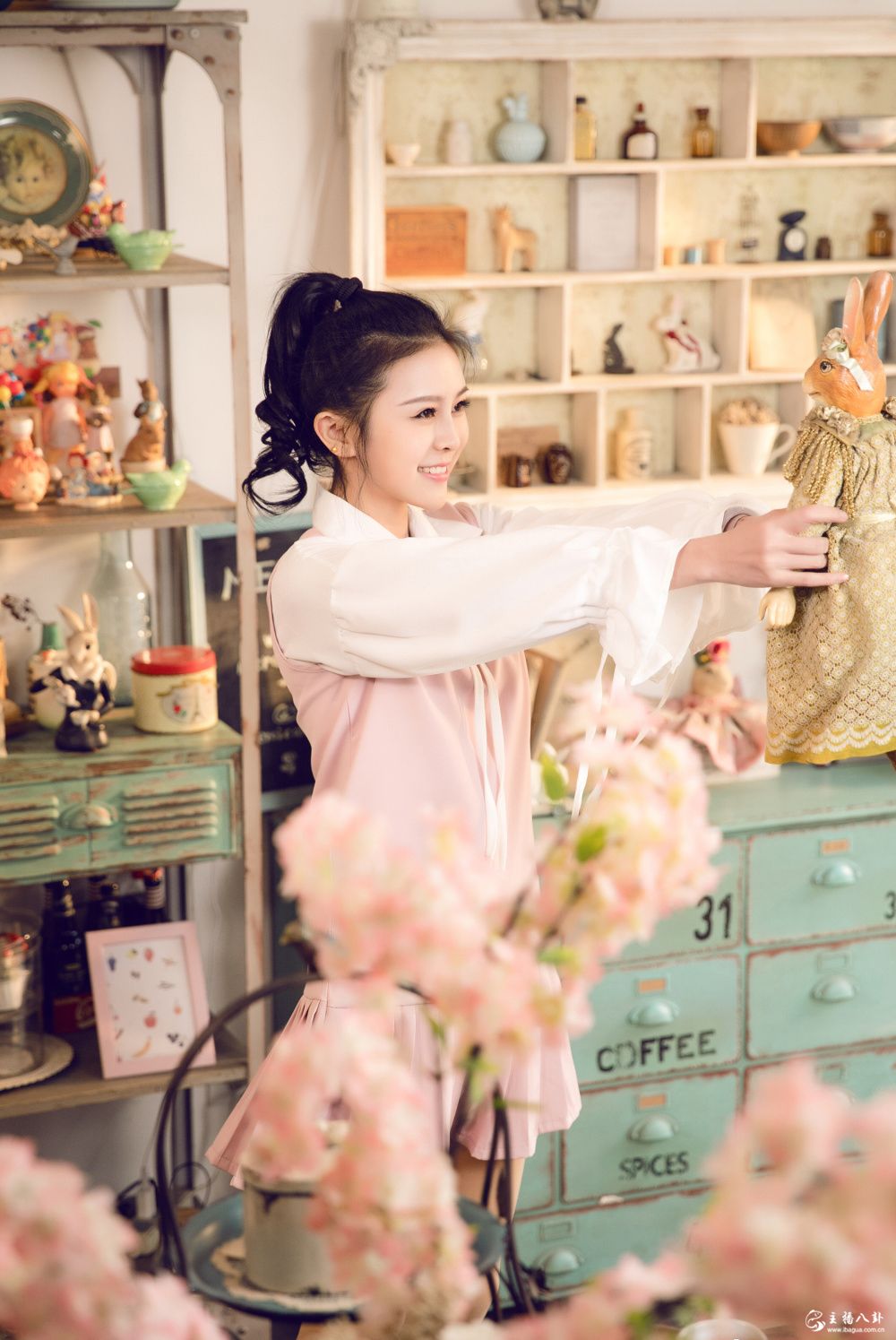 斗鱼当红女主播欢欢女神写真照系列3