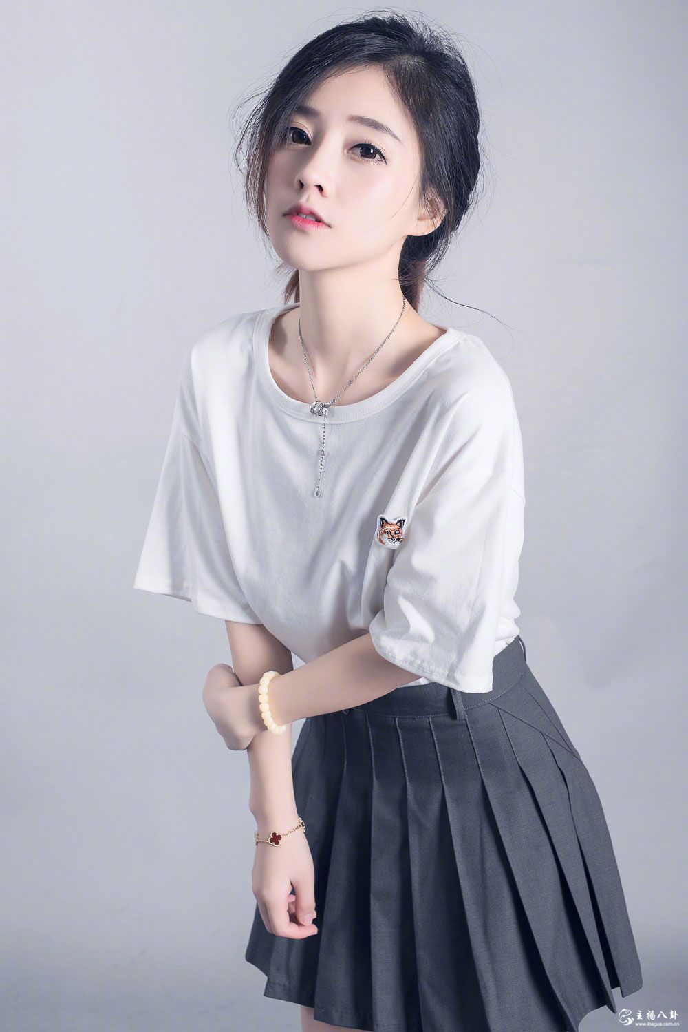 斗鱼当红人气女主播冯提莫写真系列照片（一）3