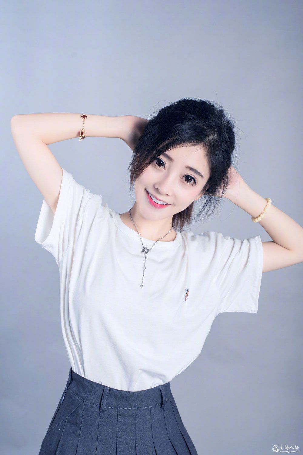 斗鱼当红人气女主播冯提莫写真系列照片（一）4