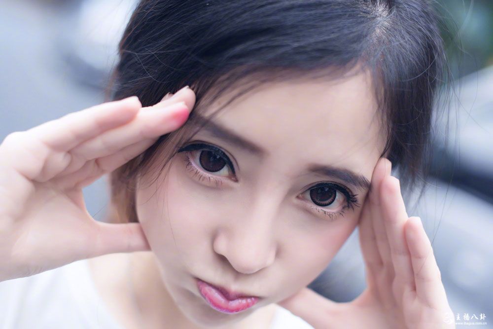 斗鱼当红人气女主播冯提莫写真系列照片（二）4