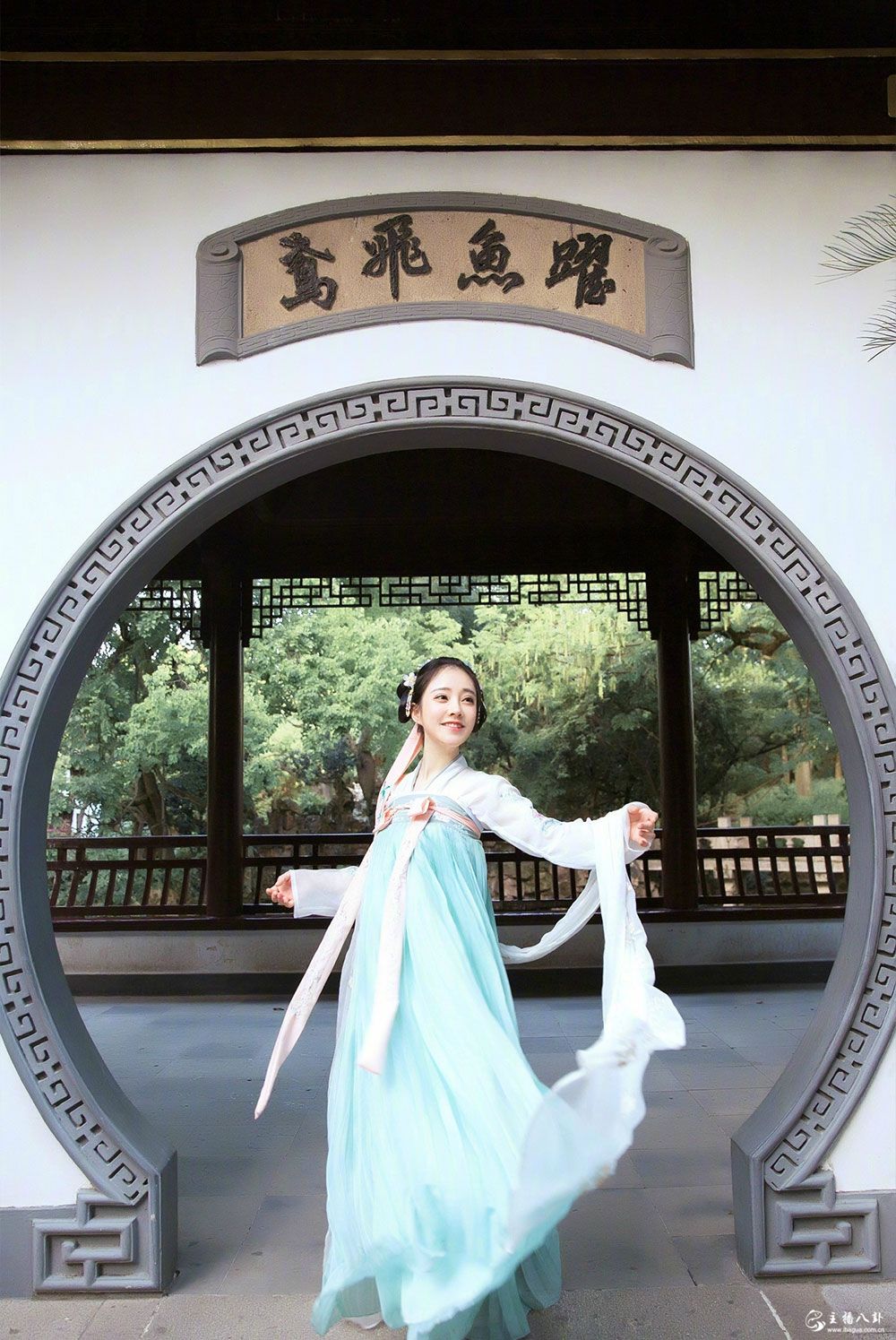 斗鱼当红人气女主播冯提莫古装写真系列照片（一）4