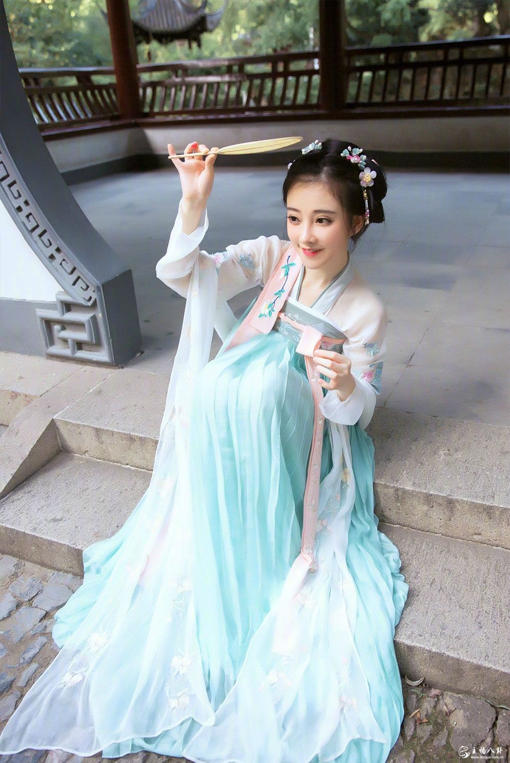 斗鱼当红人气女主播冯提莫古装写真系列照片（二）1