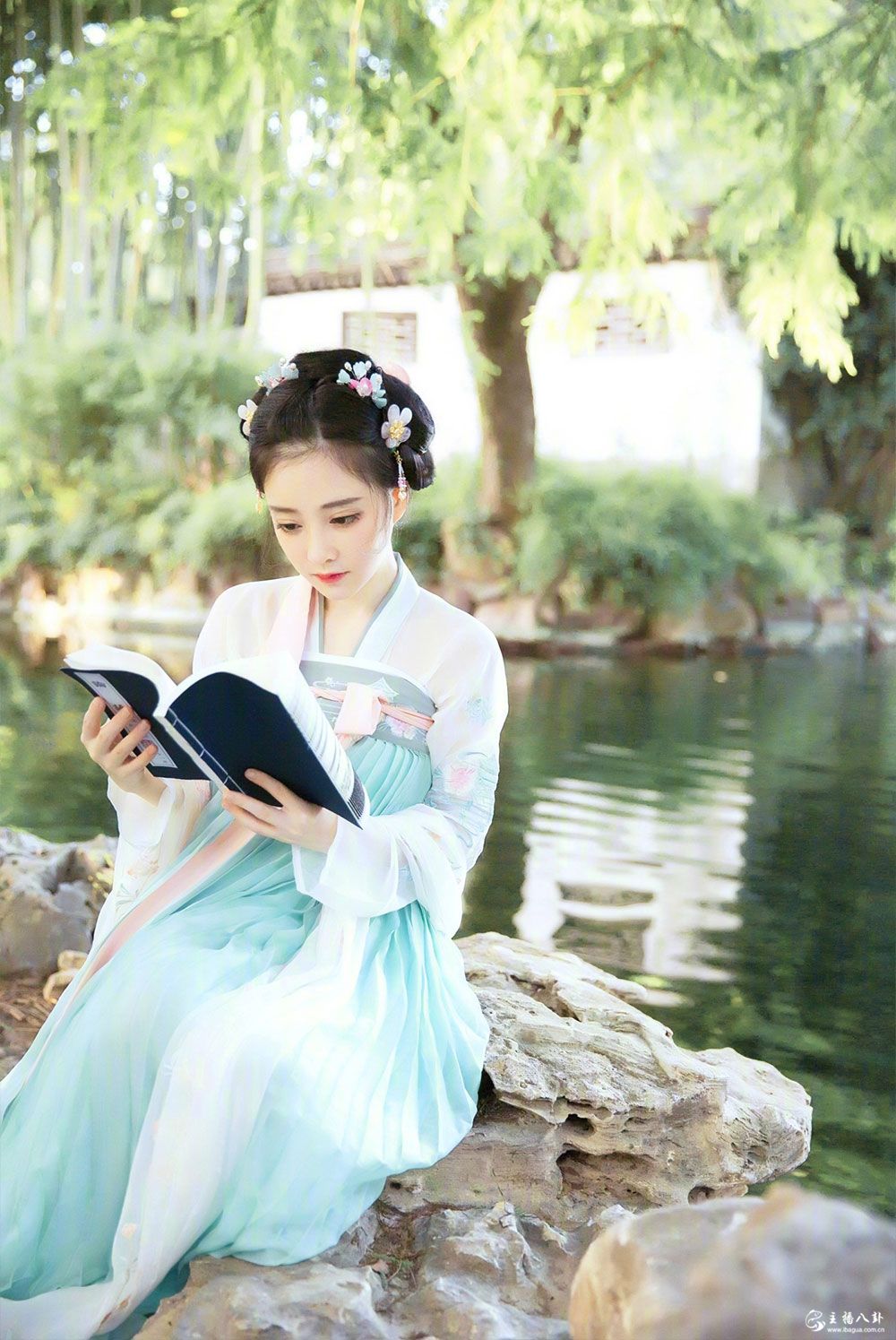 斗鱼当红人气女主播冯提莫古装写真系列照片（二）9