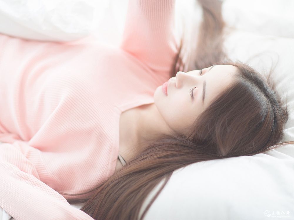 斗鱼当红人气女主播周二珂生活写真系列照片（一）1