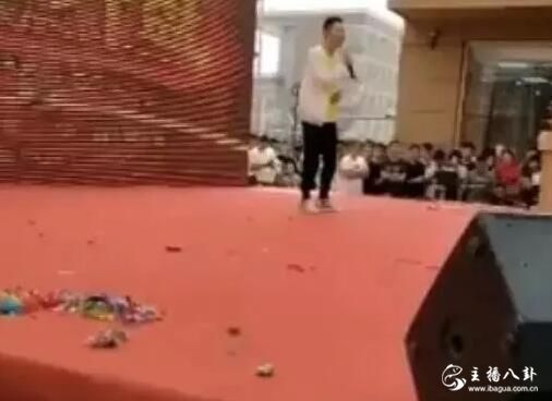 封直播间？没用！王小源线下开启接活模式！