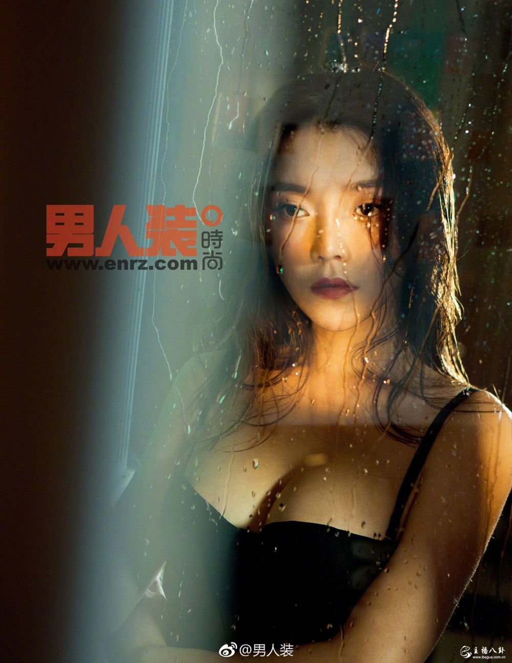 YY美女主播崔阿扎6月《男人装》封面写真照5