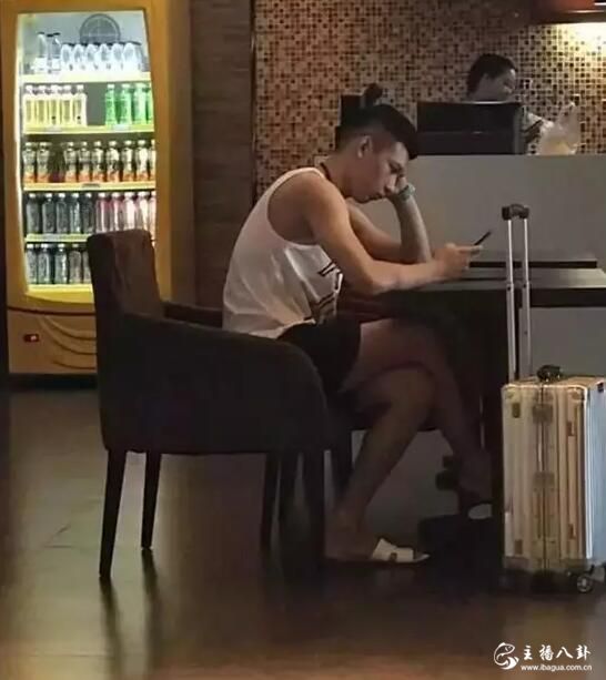 天佑曝近况，前往广州YY官方，寓意回归？