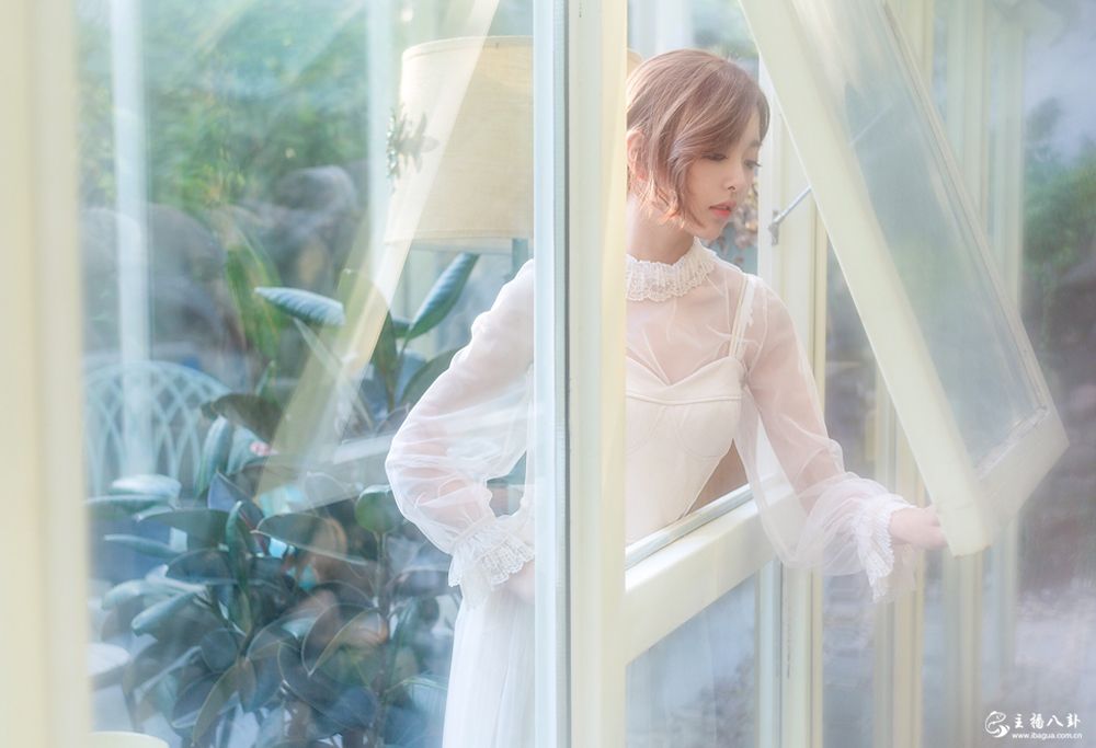 抖音红人彭十六elf高颜值小清新风格写真照片4