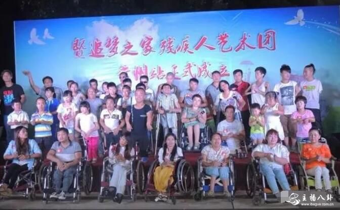 追梦之家团长直播放话：组建碰瓷大队，不给画面就专场！