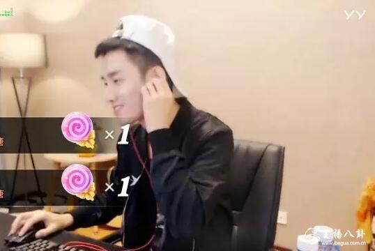 阿哲放话：我就是没参加任何活动，哪哪都是我画面！