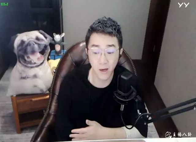 毕加索认怂被骂？要搞举报群奖励录像举报！