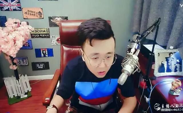 我已成年出700万买刘大美人转签红秀坊？