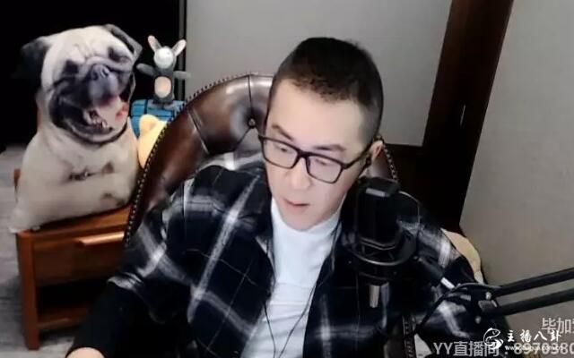 老毕自爆报名男歌手也没通过将转战男MC！