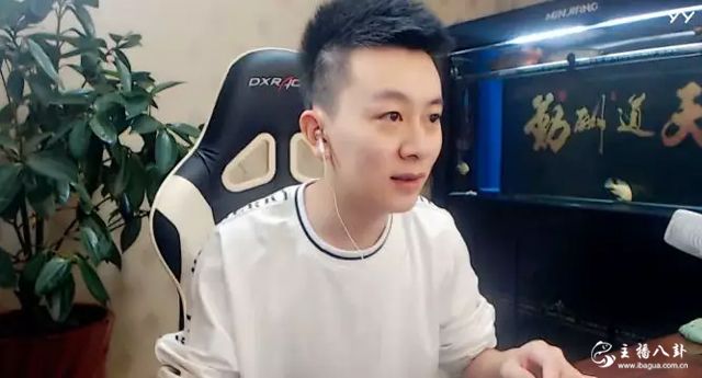 现实比哲李毕等人有钱的竟是他们？