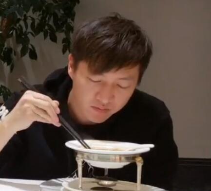 钱小佳20181008直播录像回放视频 P3