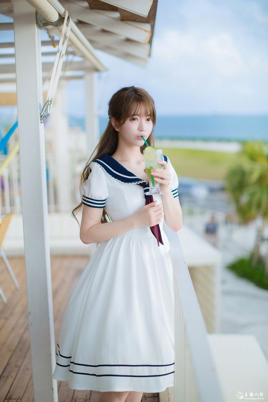 斗鱼美女主播yurisa小清新风格写真照片4