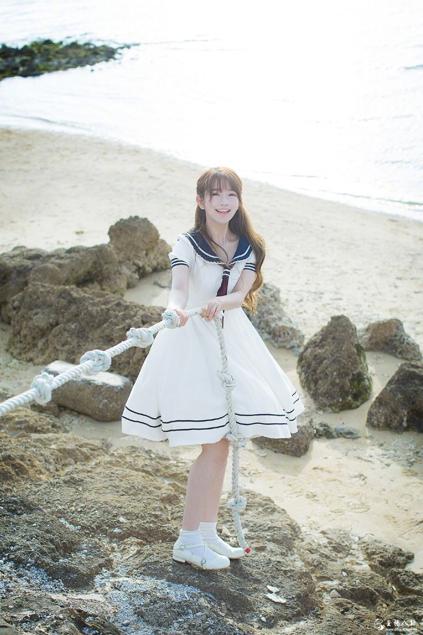 斗鱼美女主播yurisa小清新风格写真照片5