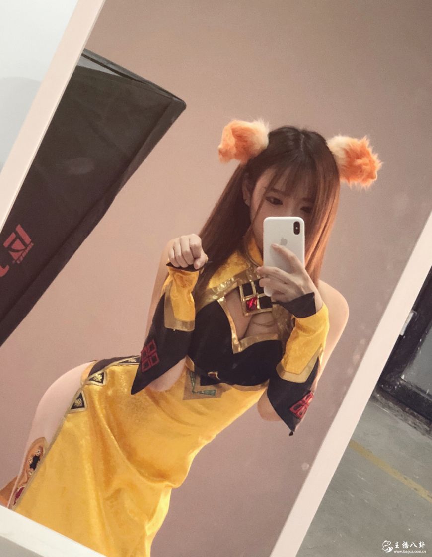 企鹅电竞美女主播艾米酱一组COS照片6