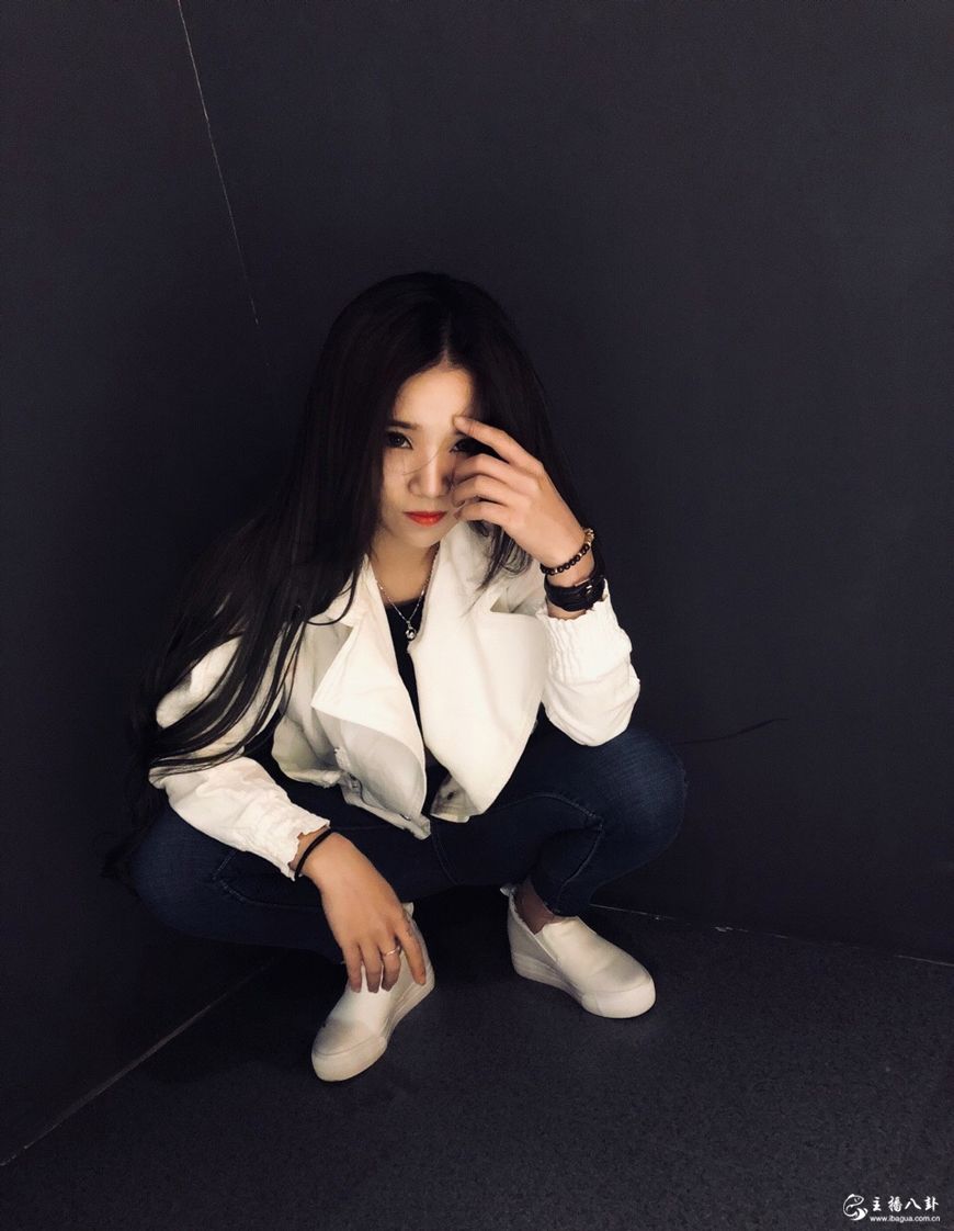快手红人兮妹儿生活写真照片3