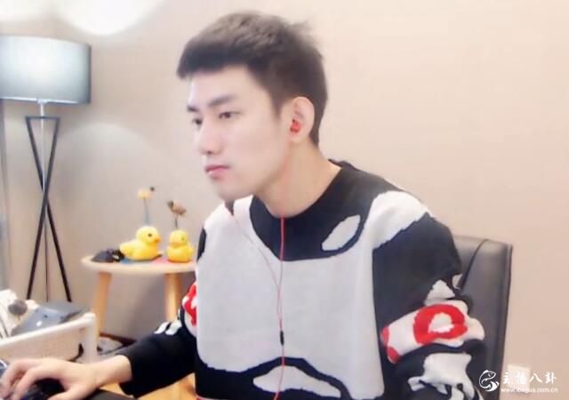 入不敷出？阿哲月支出高达170万！