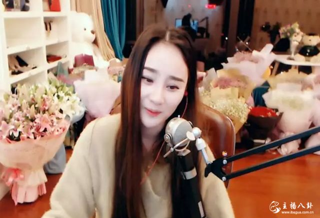 YY红娘！沈曼牵线各大主播：阿哲配鳕熊，刘大美王小源最搭！
