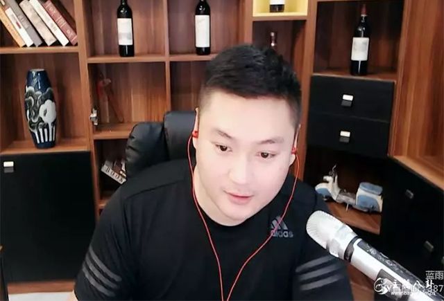 李家军暴乱代价惨重，老李珍爱团一夜掉四千！