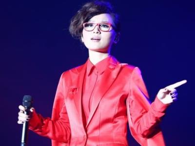 周笔畅婚史，她为什么会整容