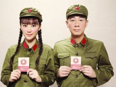 应采儿晒陈小春童年照 陈小春应采儿式爱情惹网友羡慕！