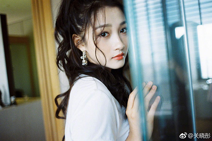 关晓彤