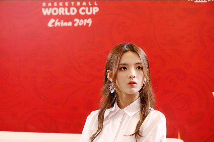 杨超越