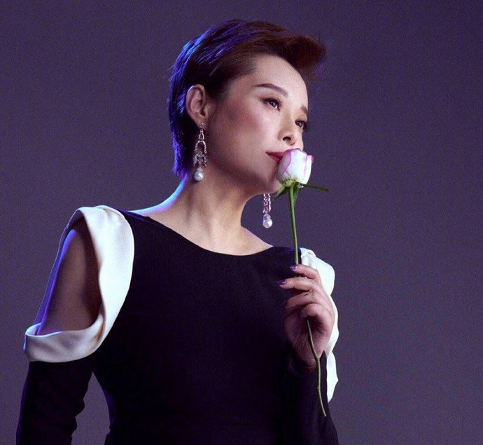 袁立玫瑰