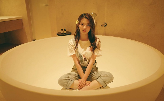 杨超越