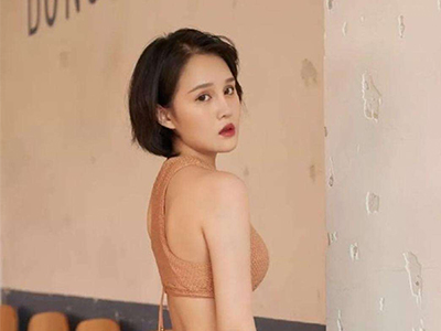 赵本山妻子近照曝光 和女儿一起上直播保养好似姐妹