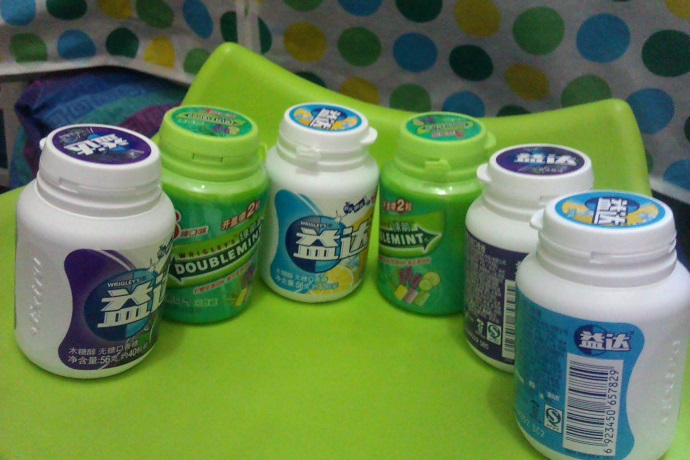 超市一类的口香糖