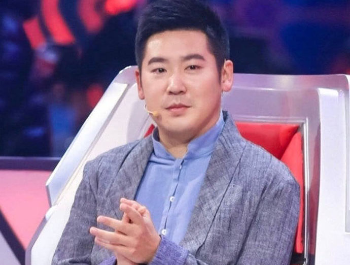 鲍云