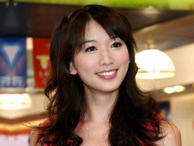 林志玲捐款8位数救助儿童  网友猜测女神身家究竟多少