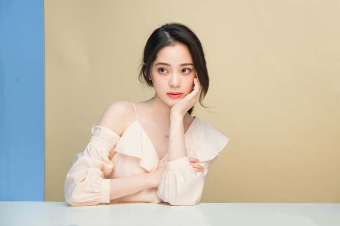 欧阳娜娜设奖学金