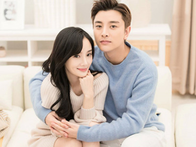 李小璐删掉与贾乃亮结婚背景照 网友纷纷心疼贾乃亮