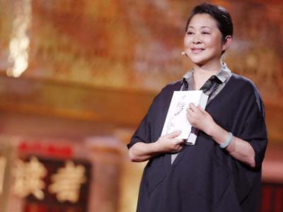 倪萍的个人资料简介 她为什么会选择离开央视呢