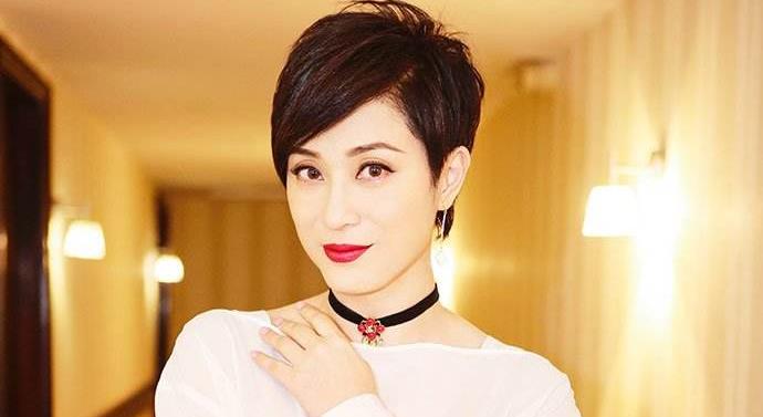 陈法蓉万人骑