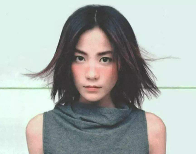 王菲